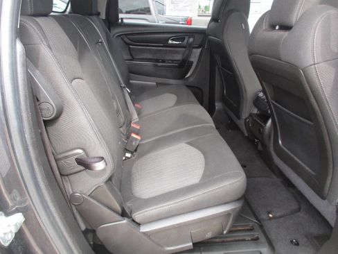 Used 2015 Chevrolet Traverse LT AWD/4WD image 32
