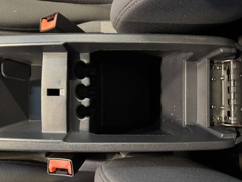 Used 2010 Dodge Journey SE w/ Popular Equipment Group FWD image 19