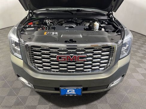 Used 2018 GMC Yukon Denali w/ Open Road Package AWD/4WD image 26