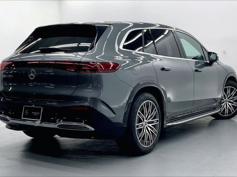 Used 2023 Mercedes-Benz EQS 450+ SUV image 5