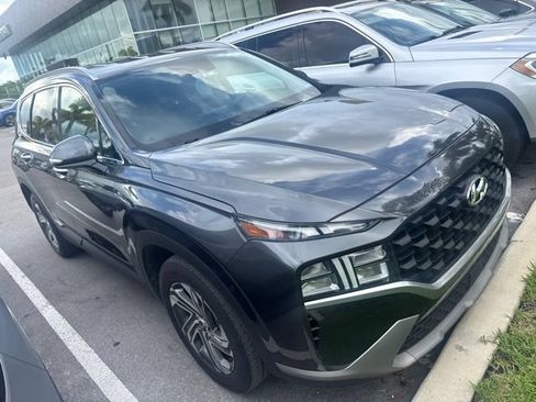Used 2023 Hyundai Santa Fe SEL FWD image 3