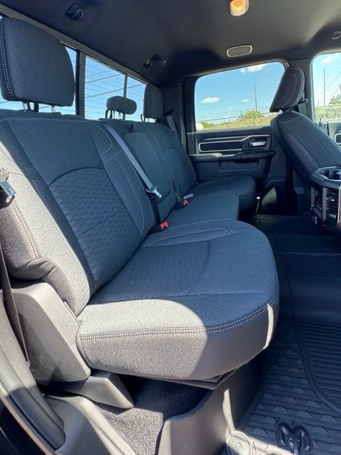 New 2027 RAM 3500 Big Horn AWD/4WD image 15