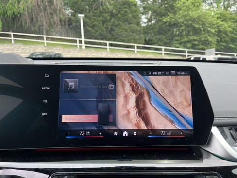 Certified 2025 BMW X1 xDrive28i w/ Technology Package image 12