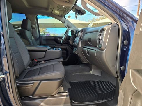 Certified 2023 Chevrolet Silverado 1500 Custom image 28