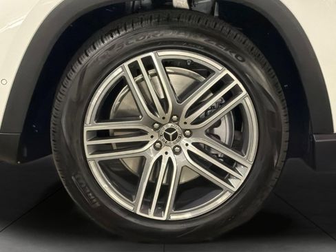 New 2026 Mercedes-Benz GLS 450 4MATIC image 27