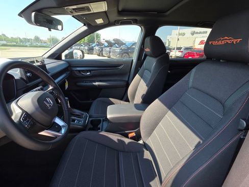 Used 2026 Honda CR-V TrailSport image 11