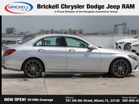 Used 2020 Mercedes-Benz C 300 Sedan w/ Premium Package image 4
