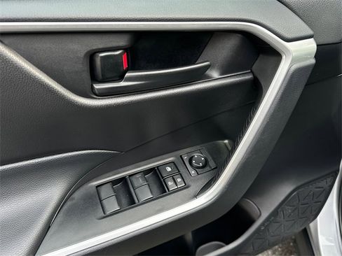 Certified 2025 Toyota RAV4 LE image 15