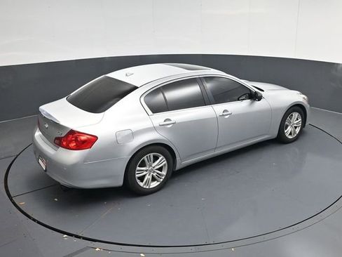 Used 2012 INFINITI G37 Journey w/ Premium Pkg image 41