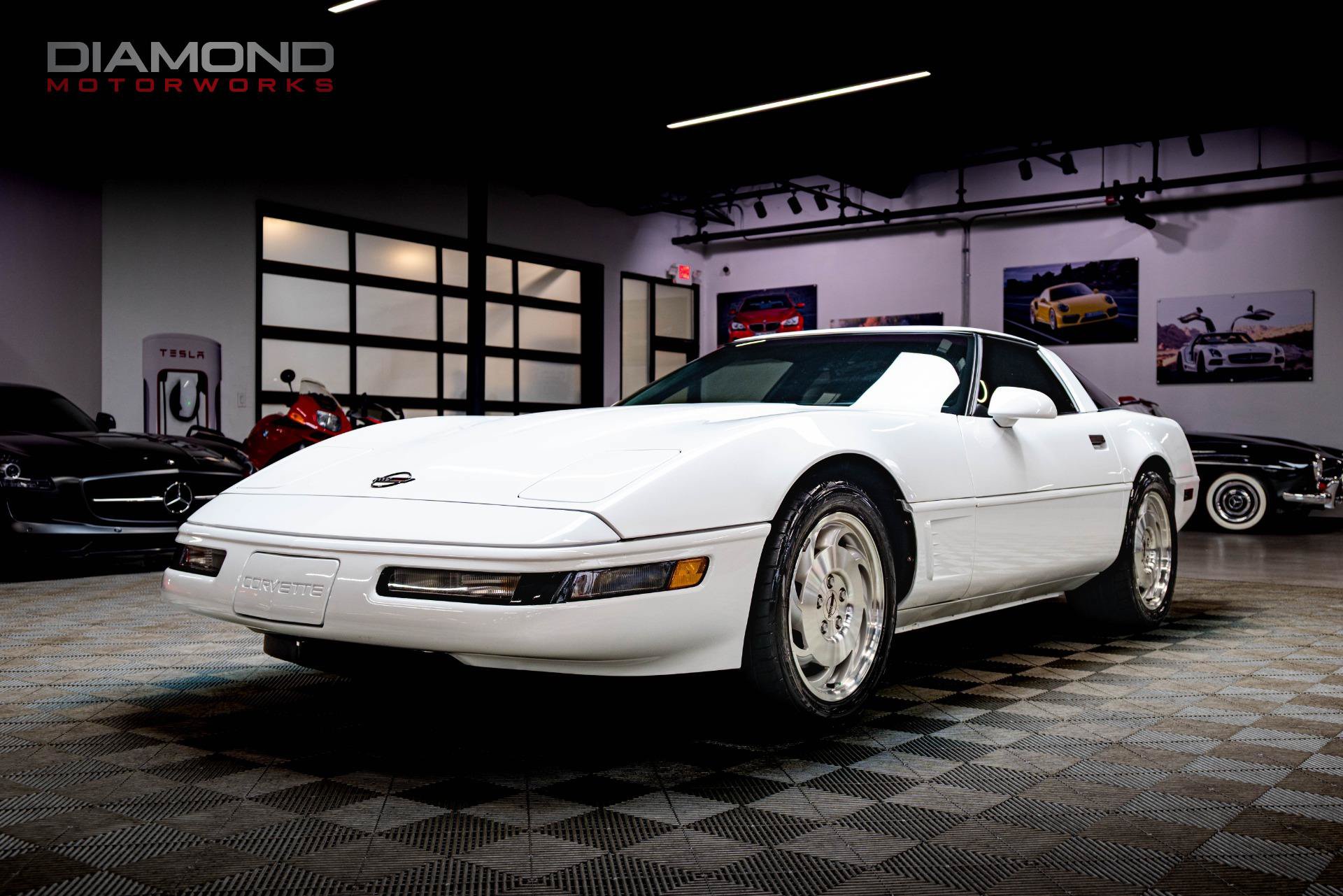 Used 1995 Chevrolet Corvette Coupe RWD image 20