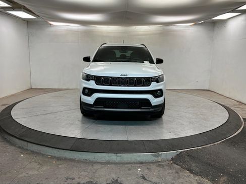 New 2026 Jeep Compass Latitude image 8