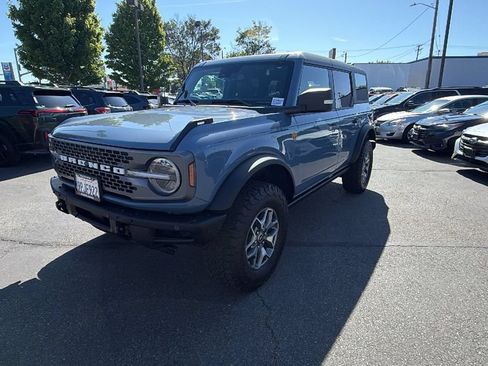 Used 2024 Ford Bronco Badlands AWD/4WD image 1