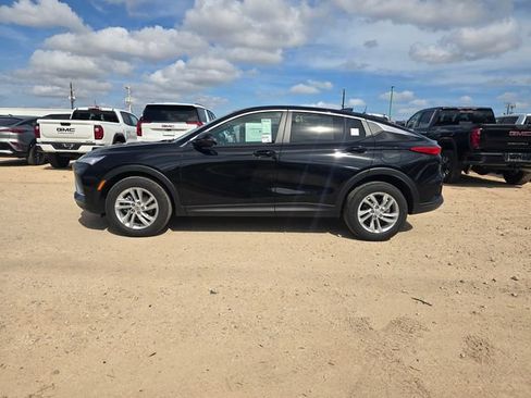 New 2026 Buick Envista Sport Touring w/ Convenience I Package FWD image 9