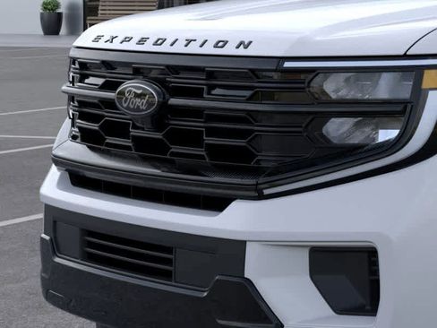 New 2026 Ford Expedition Max Platinum w/ Stealth Appearance Package image 17