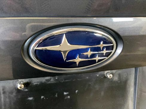 Used 2023 Subaru Crosstrek 2.0i image 32