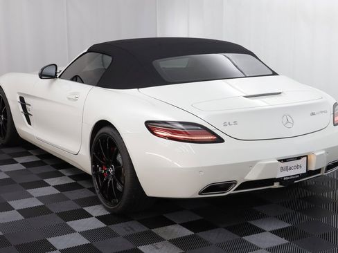 Used 2013 Mercedes-Benz SLS AMG GT Roadster image 16