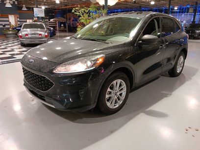 Used 2022 Ford Escape SE w/ Convenience Package