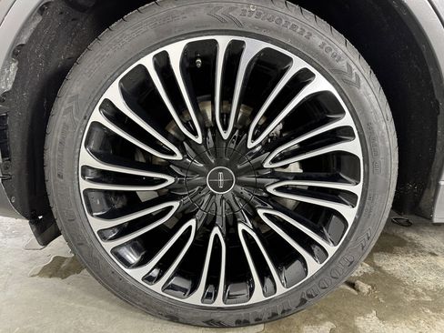 Used 2024 Lincoln Aviator Black Label w/ Dynamic Handling Package image 32