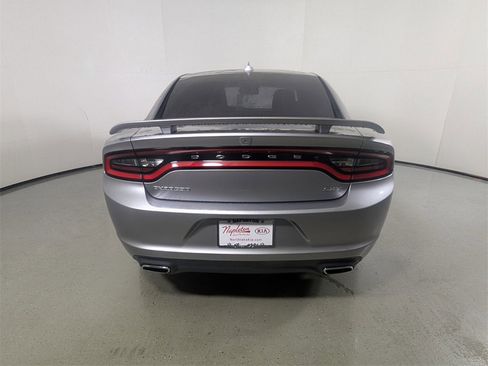 Used 2015 Dodge Charger SXT image 6