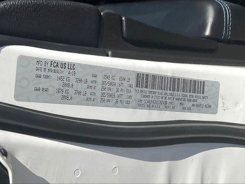 Used 2019 Jeep Grand Cherokee Laredo image 31