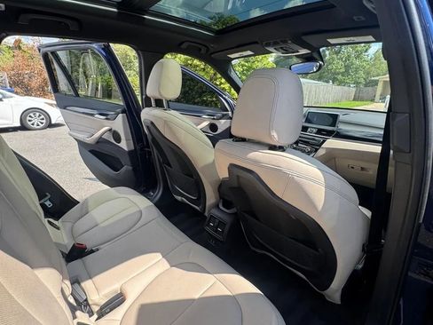 Used 2019 BMW X1 xDrive28i w/ Convenience Package AWD/4WD image 16