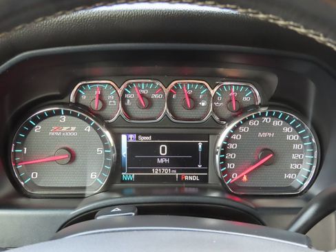 Used 2017 Chevrolet Silverado 1500 LT w/ All Star Edition AWD/4WD image 22