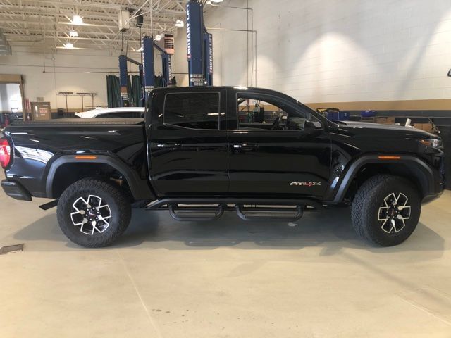 Certified 2024 GMC Canyon AT4X AWD/4WD image 2