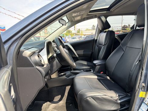 Used 2014 Toyota RAV4 XLE AWD/4WD image 8