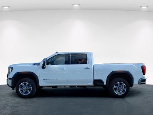 Used 2025 GMC Sierra 3500 SLT image 3