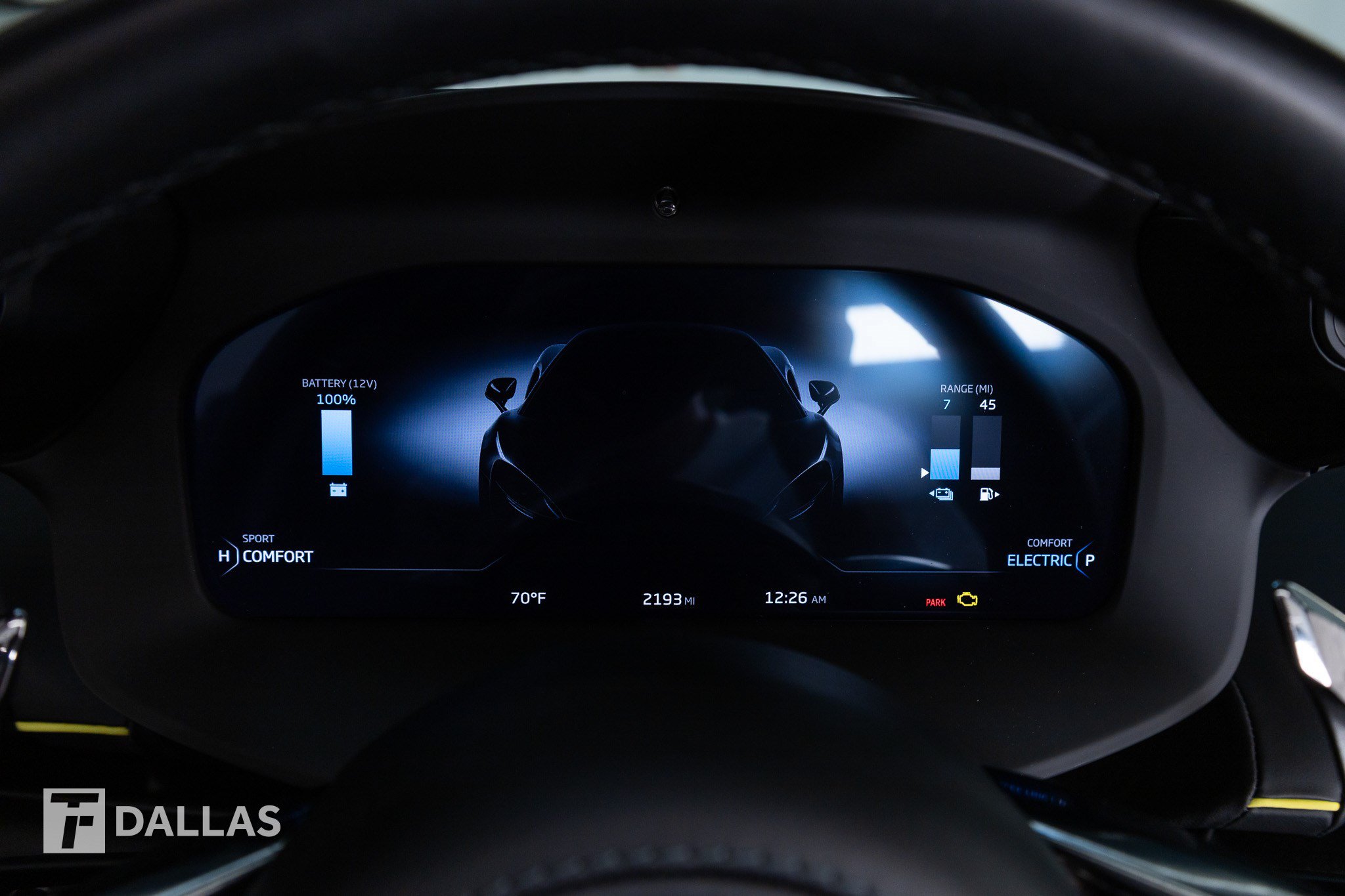 Used 2025 McLaren Artura Spider RWD image 25