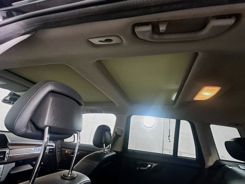 Used 2011 Mercedes-Benz GLK 350 GLK 350 image 23