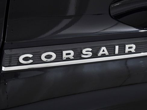 Used 2022 Lincoln Corsair AWD w/ Premium Package image 22