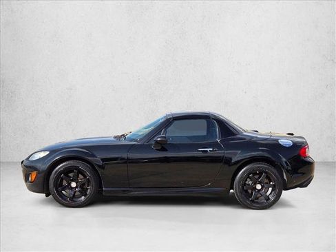 Used 2011 MAZDA MX-5 Miata Grand Touring RWD image 8