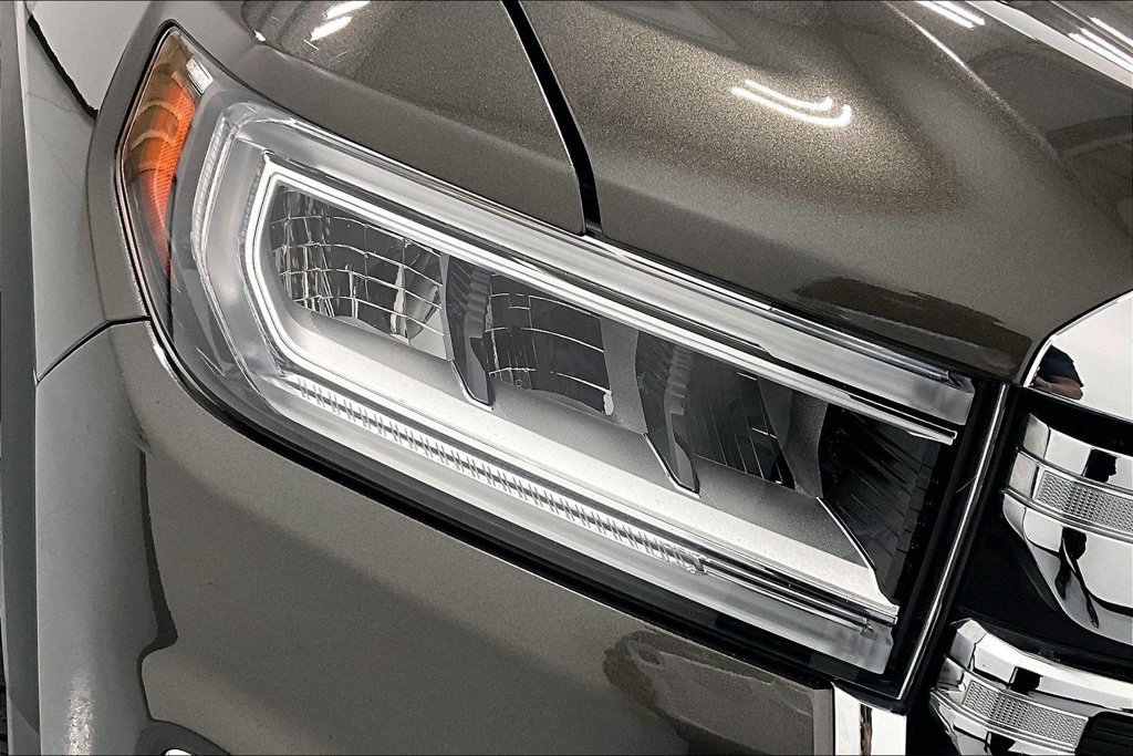 Used 2020 GMC Acadia SLT w/ Premium Package FWD image 35