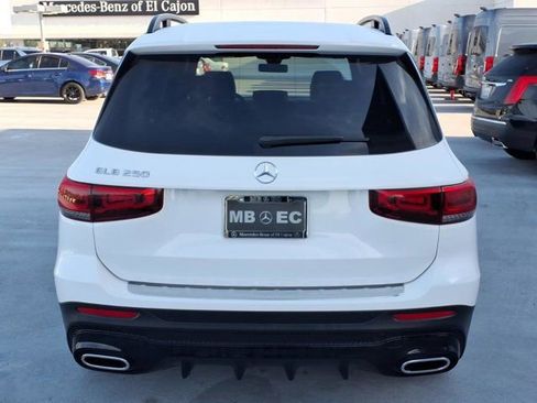 Certified 2023 Mercedes-Benz GLB 250 image 22