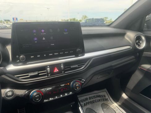 Used 2022 Kia Forte GT FWD image 6