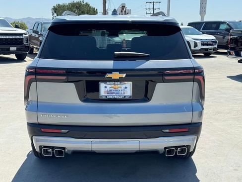 New 2026 Chevrolet Traverse LT FWD image 4