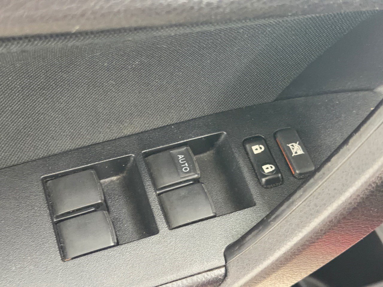 Used 2017 Toyota Corolla LE FWD image 15