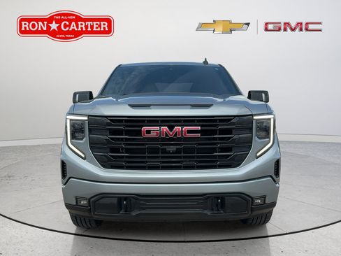 Used 2023 GMC Sierra 1500 Elevation w/ Elevation Premium Package RWD image 2