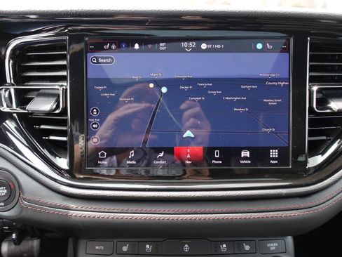 Used 2022 Dodge Durango R/T w/ Trailer Tow Group IV image 46