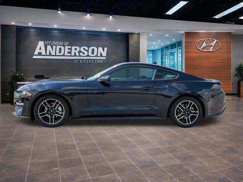 Used 2021 Ford Mustang Coupe w/ Equipment Group 101A RWD image 15