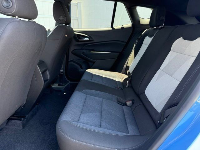 Used 2024 Chevrolet Trax RS w/ Driver Confidence Package FWD image 13