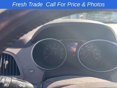 Used 2013 Hyundai Tucson GLS FWD image 11