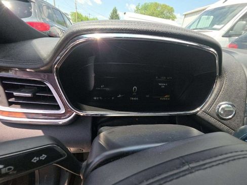 Used 2017 Lincoln Continental Reserve w/ Climate Package AWD/4WD image 10