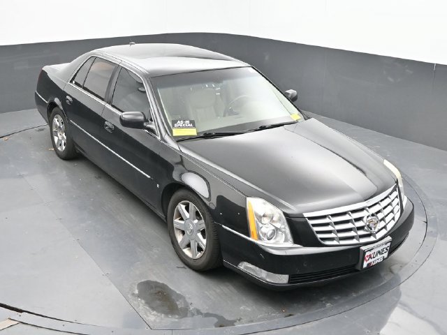 Used 2006 Cadillac DTS FWD image 15