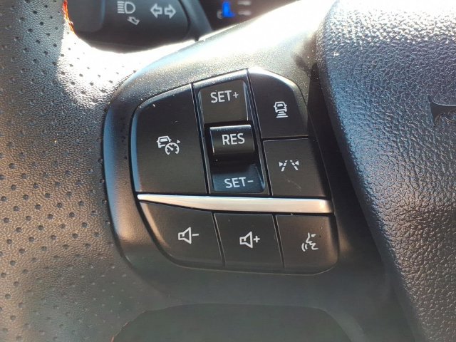 Used 2024 Ford Escape ST-Line w/ Tech Pack #1 AWD/4WD image 26