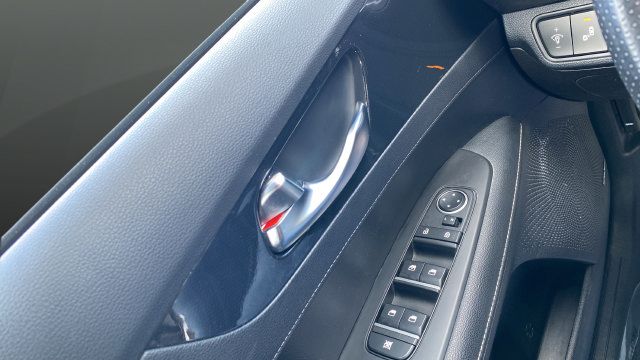 Used 2023 Kia Forte GT-Line w/ GT-Line Premium Package FWD image 22
