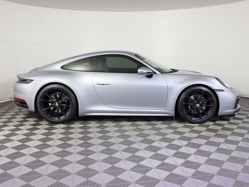 Used 2022 Porsche 911 Carrera S image 8