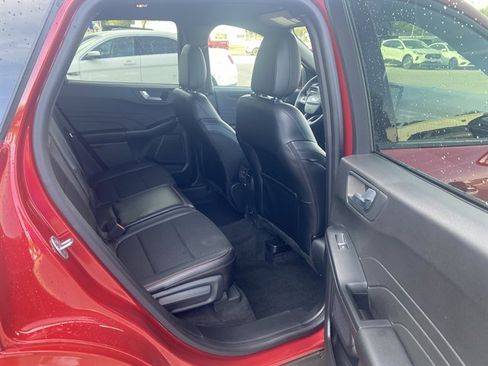 Used 2024 Ford Escape ST-Line w/ Tech Pack #1 AWD/4WD image 8