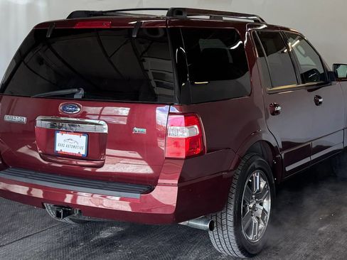 Used 2010 Ford Expedition Limited image 7